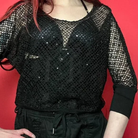 Fashion fair / Sparkly sheer mid sleeve sweater 🖤​​​ - Picture 3 of 7